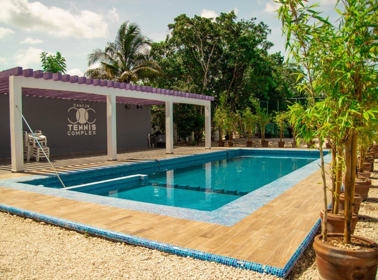 Cancun Tennis Inn 坎昆 外观 照片